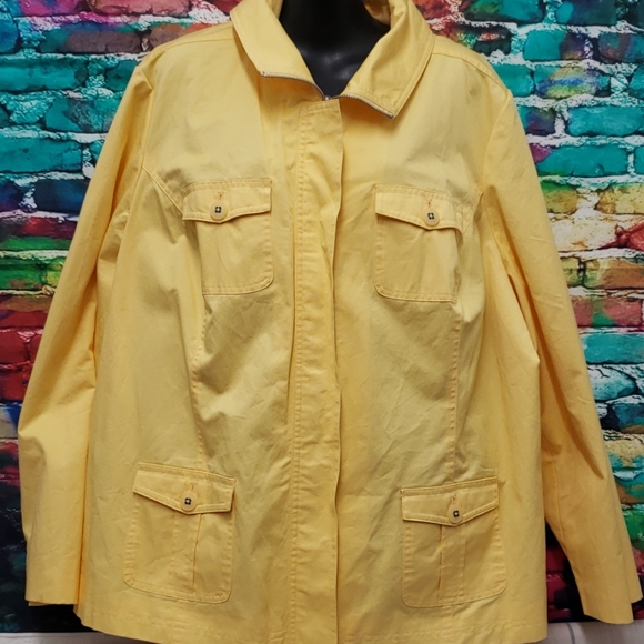 Studio works woman yellow 3X jacket - Picture 2 of 5